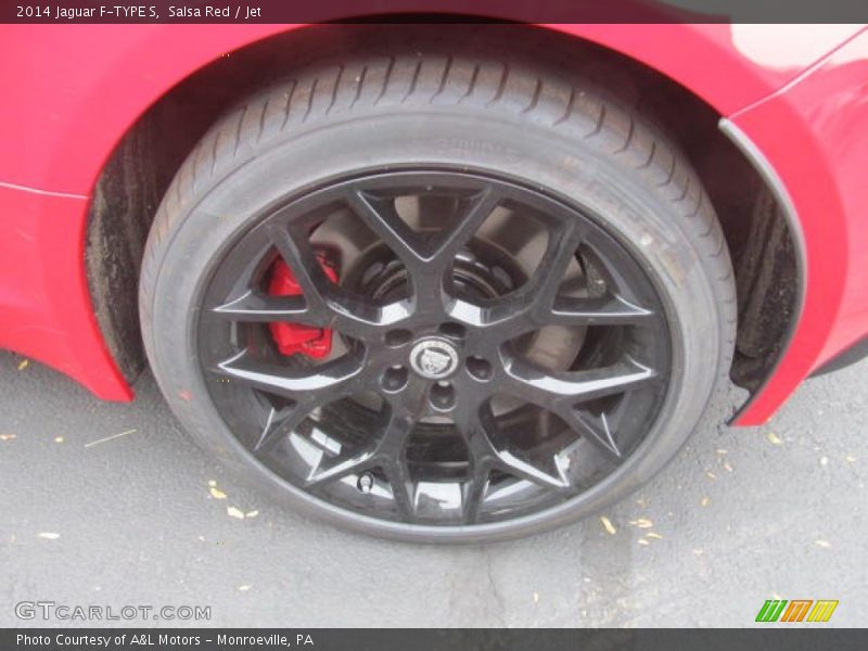  2014 F-TYPE S Wheel