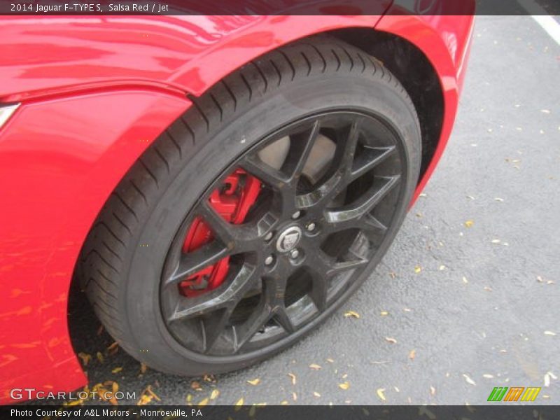  2014 F-TYPE S Wheel