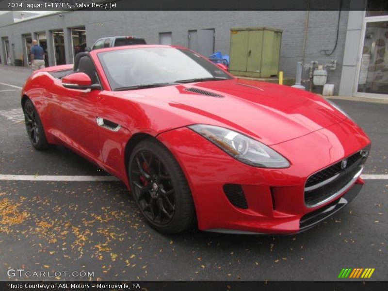 Front 3/4 View of 2014 F-TYPE S