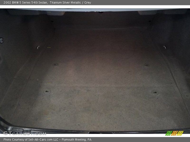 Titanium Silver Metallic / Grey 2002 BMW 5 Series 540i Sedan
