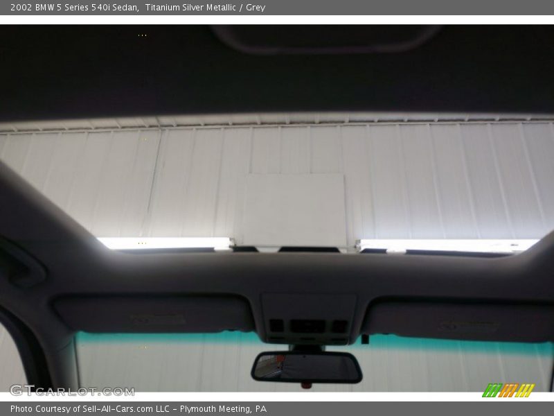 Titanium Silver Metallic / Grey 2002 BMW 5 Series 540i Sedan