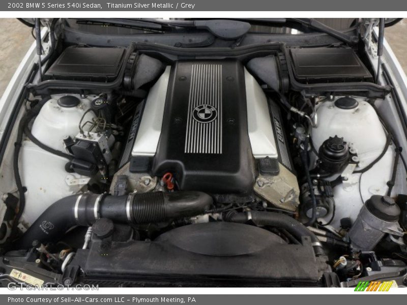  2002 5 Series 540i Sedan Engine - 4.4L DOHC 32V V8