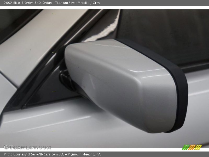 Titanium Silver Metallic / Grey 2002 BMW 5 Series 540i Sedan