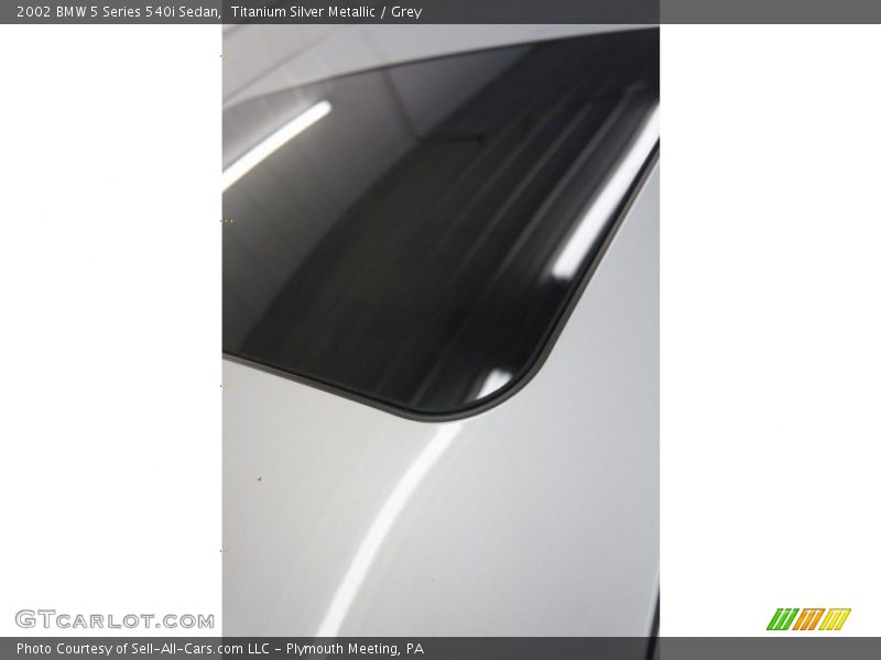 Titanium Silver Metallic / Grey 2002 BMW 5 Series 540i Sedan