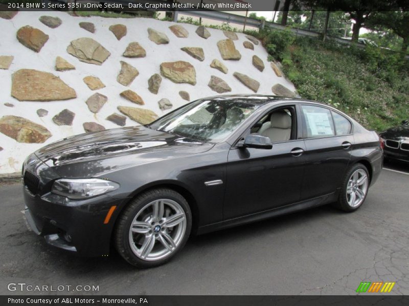 Dark Graphite Metallic / Ivory White/Black 2014 BMW 5 Series 535i xDrive Sedan
