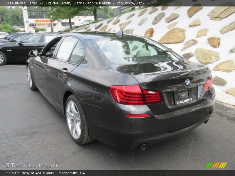 Dark Graphite Metallic / Ivory White/Black 2014 BMW 5 Series 535i xDrive Sedan