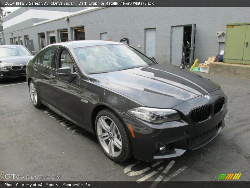Dark Graphite Metallic / Ivory White/Black 2014 BMW 5 Series 535i xDrive Sedan