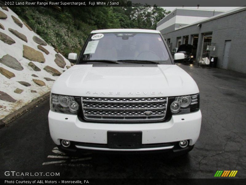 Fuji White / Sand 2012 Land Rover Range Rover Supercharged
