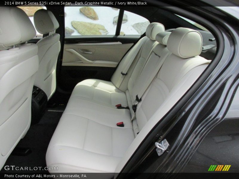 Dark Graphite Metallic / Ivory White/Black 2014 BMW 5 Series 535i xDrive Sedan