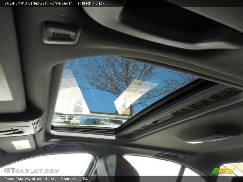 Jet Black / Black 2014 BMW 3 Series 320i xDrive Sedan