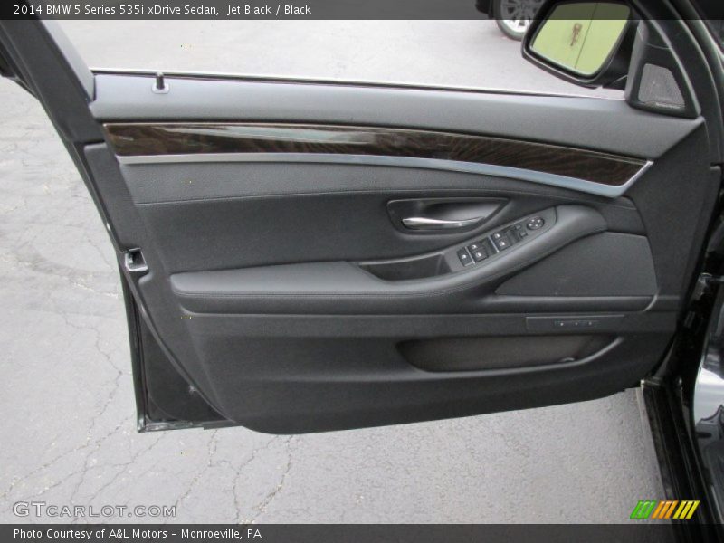 Jet Black / Black 2014 BMW 5 Series 535i xDrive Sedan