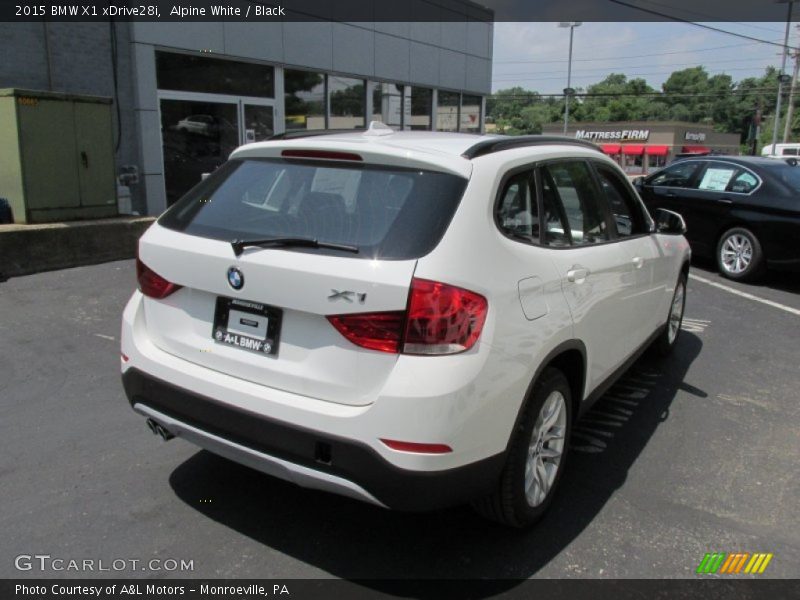 Alpine White / Black 2015 BMW X1 xDrive28i