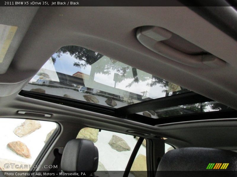 Jet Black / Black 2011 BMW X5 xDrive 35i
