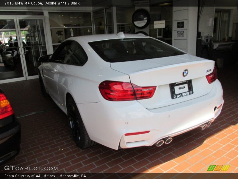 Alpine White / Black 2015 BMW M4 Coupe