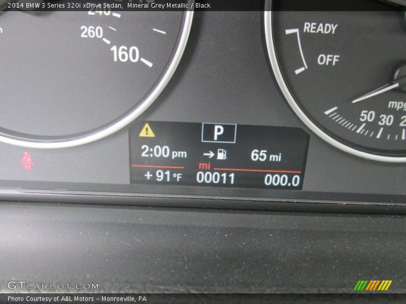 Mineral Grey Metallic / Black 2014 BMW 3 Series 320i xDrive Sedan