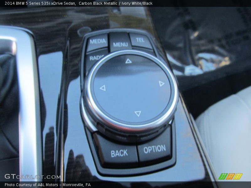 Carbon Black Metallic / Ivory White/Black 2014 BMW 5 Series 535i xDrive Sedan
