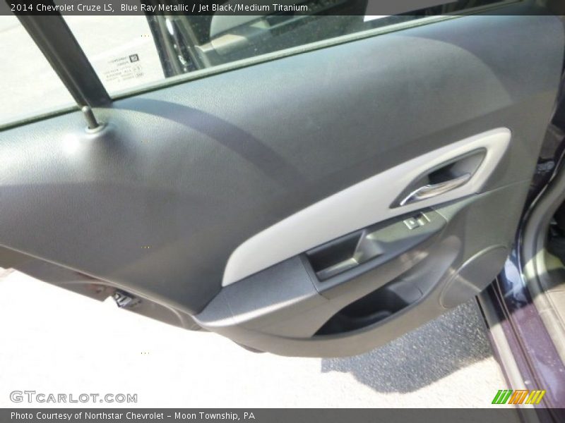 Blue Ray Metallic / Jet Black/Medium Titanium 2014 Chevrolet Cruze LS