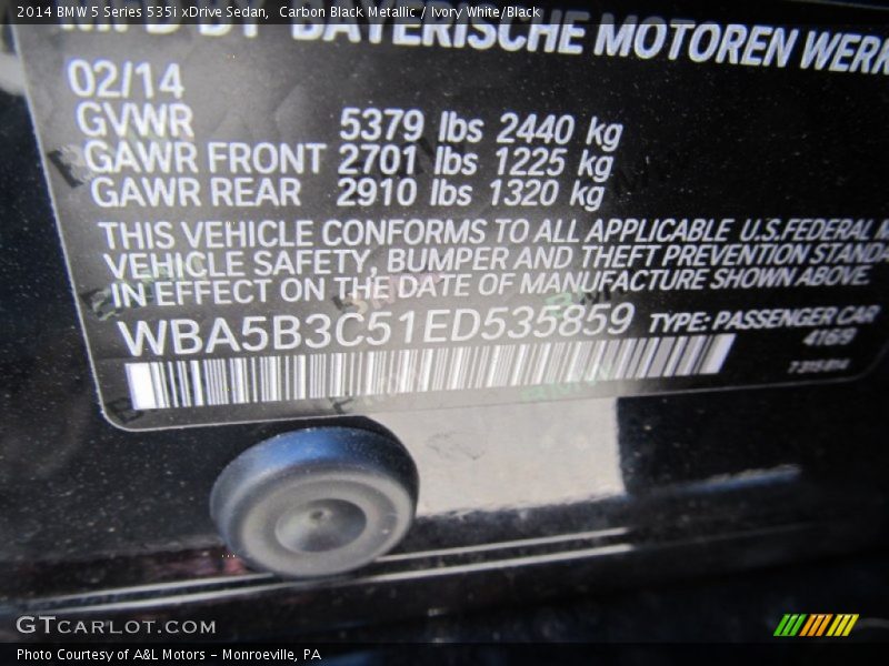 Carbon Black Metallic / Ivory White/Black 2014 BMW 5 Series 535i xDrive Sedan