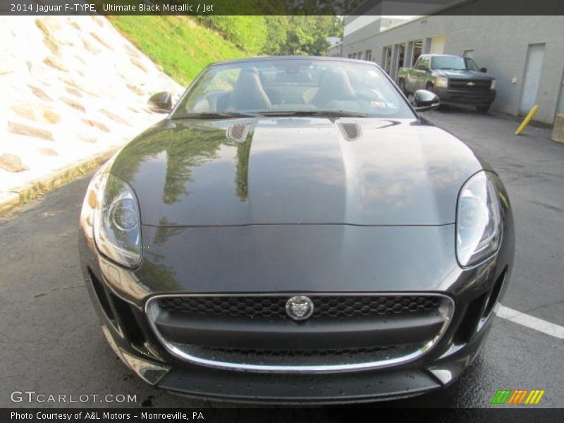 Ultimate Black Metallic / Jet 2014 Jaguar F-TYPE