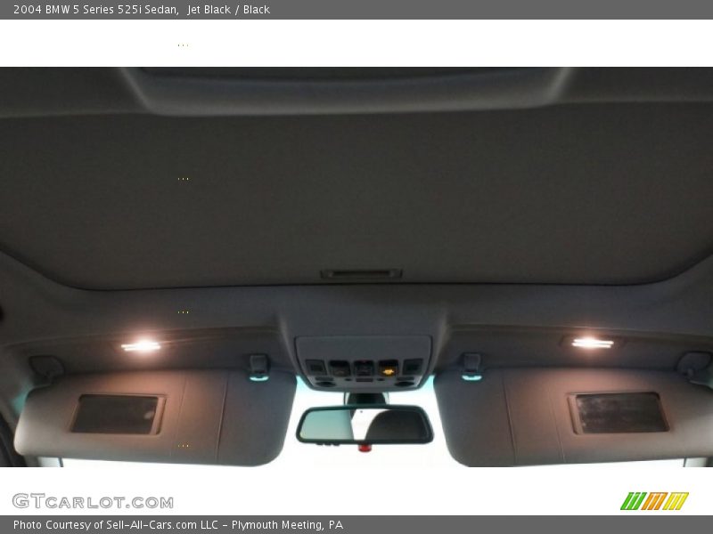 Jet Black / Black 2004 BMW 5 Series 525i Sedan