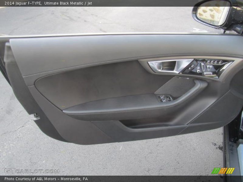 Ultimate Black Metallic / Jet 2014 Jaguar F-TYPE