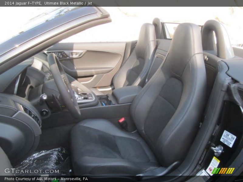 Ultimate Black Metallic / Jet 2014 Jaguar F-TYPE
