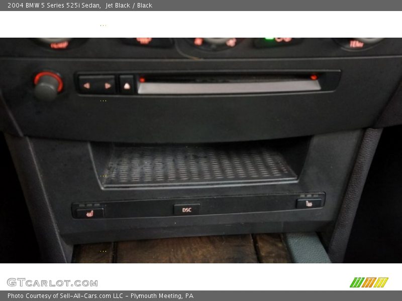 Jet Black / Black 2004 BMW 5 Series 525i Sedan