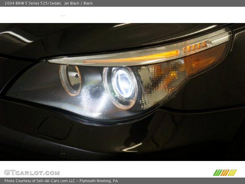 Jet Black / Black 2004 BMW 5 Series 525i Sedan