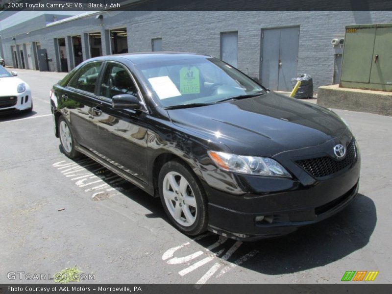 Front 3/4 View of 2008 Camry SE V6