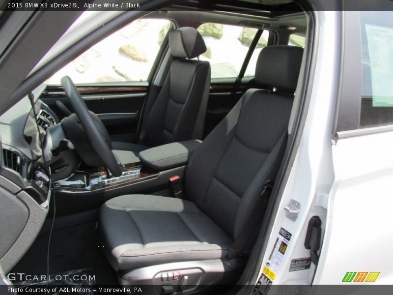 Front Seat of 2015 X3 xDrive28i