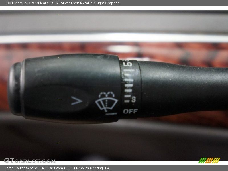 Silver Frost Metallic / Light Graphite 2001 Mercury Grand Marquis LS