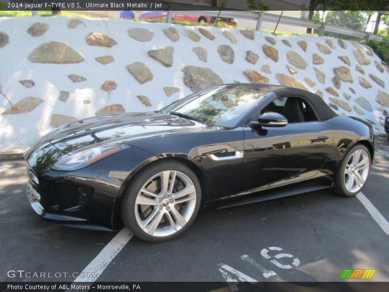 Ultimate Black Metallic / Jet 2014 Jaguar F-TYPE V8 S