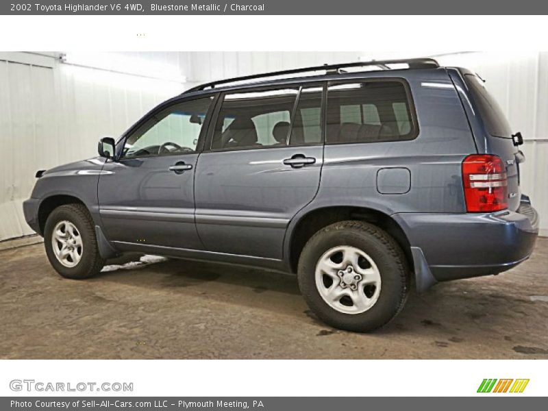 Bluestone Metallic / Charcoal 2002 Toyota Highlander V6 4WD