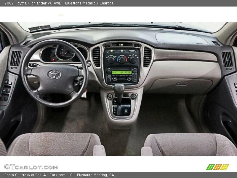 Bluestone Metallic / Charcoal 2002 Toyota Highlander V6 4WD