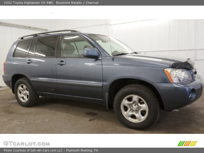 Bluestone Metallic / Charcoal 2002 Toyota Highlander V6 4WD