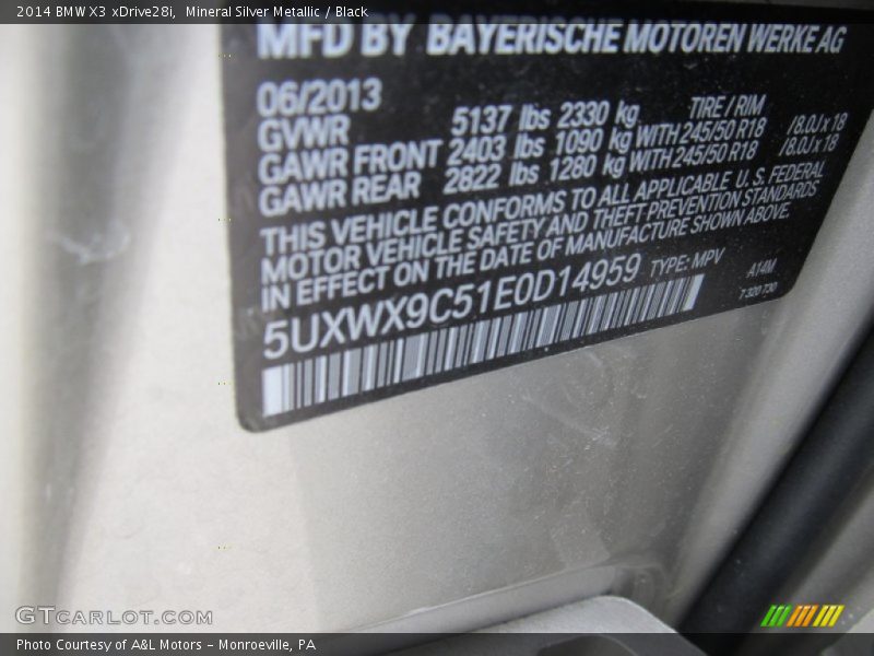 Mineral Silver Metallic / Black 2014 BMW X3 xDrive28i