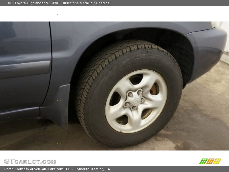 Bluestone Metallic / Charcoal 2002 Toyota Highlander V6 4WD