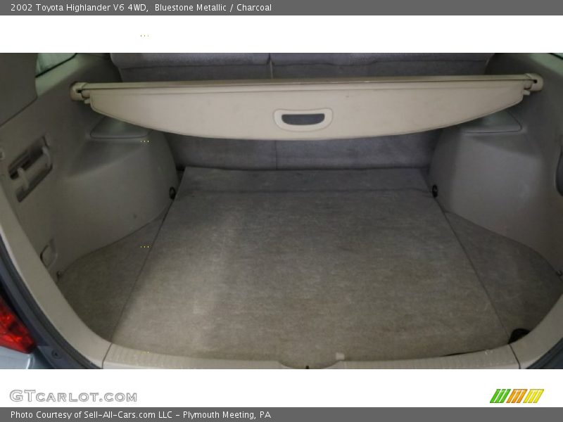 Bluestone Metallic / Charcoal 2002 Toyota Highlander V6 4WD