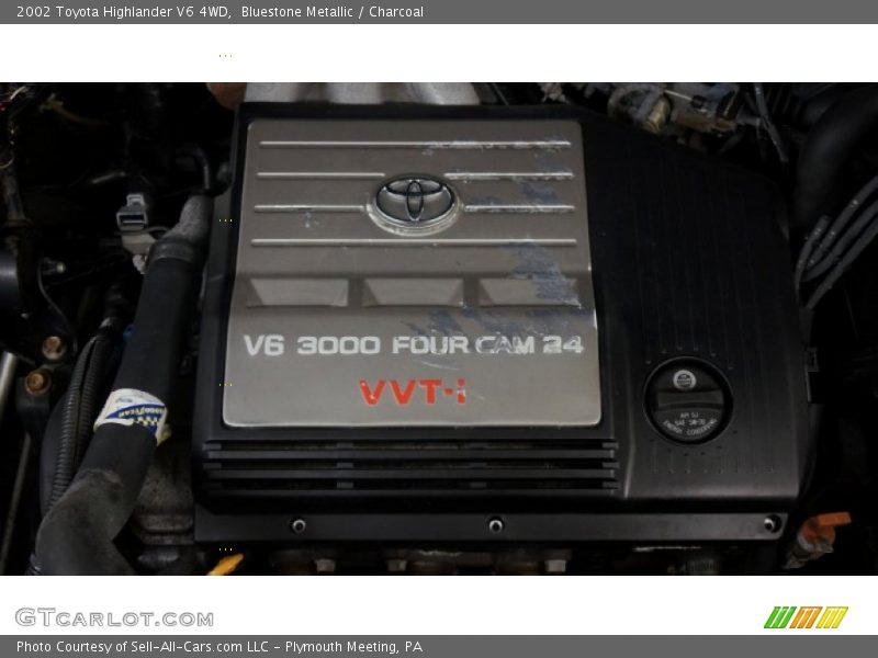 Bluestone Metallic / Charcoal 2002 Toyota Highlander V6 4WD