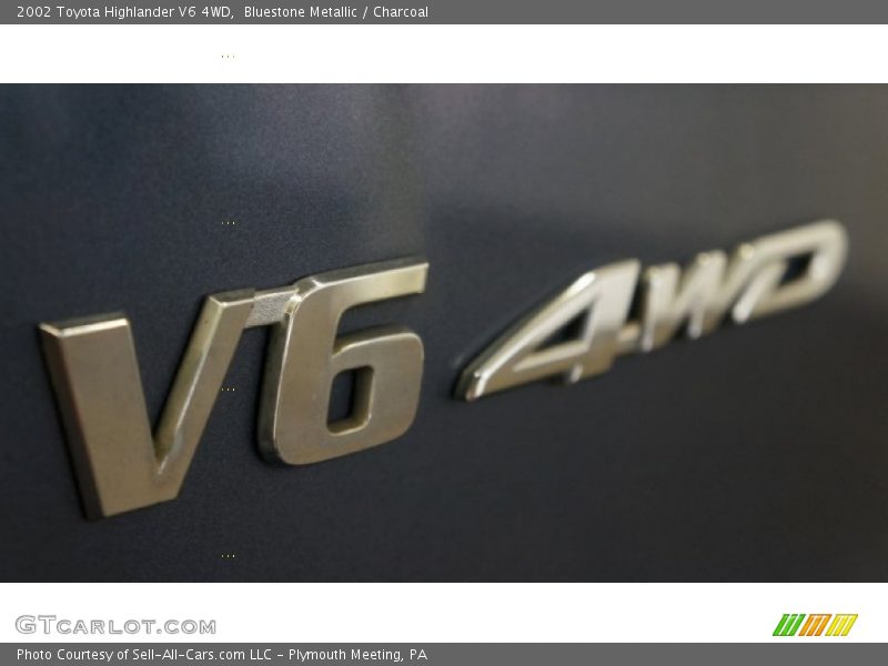 Bluestone Metallic / Charcoal 2002 Toyota Highlander V6 4WD