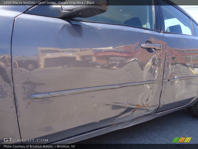 Galaxy Gray Mica / Black 2009 Mazda MAZDA3 i Sport Sedan