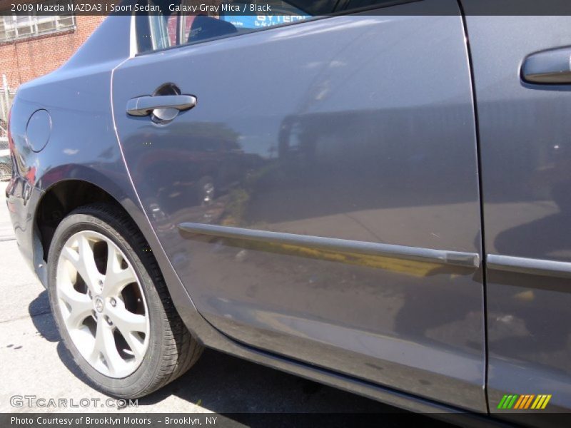 Galaxy Gray Mica / Black 2009 Mazda MAZDA3 i Sport Sedan