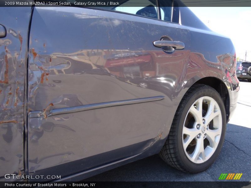 Galaxy Gray Mica / Black 2009 Mazda MAZDA3 i Sport Sedan