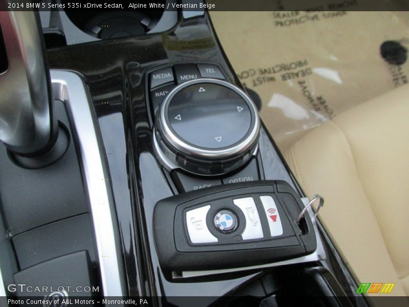 Alpine White / Venetian Beige 2014 BMW 5 Series 535i xDrive Sedan