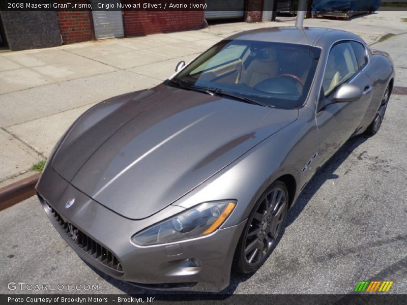 Front 3/4 View of 2008 GranTurismo 