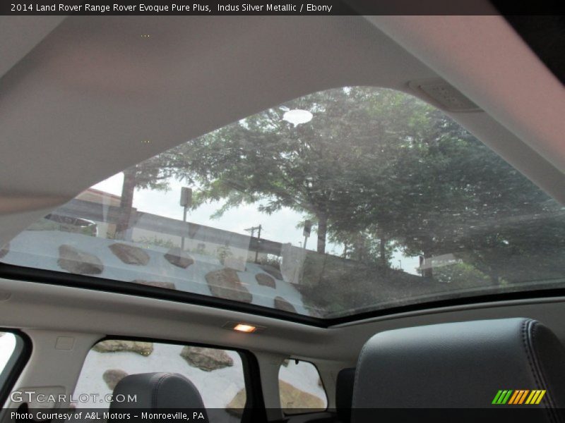 Indus Silver Metallic / Ebony 2014 Land Rover Range Rover Evoque Pure Plus