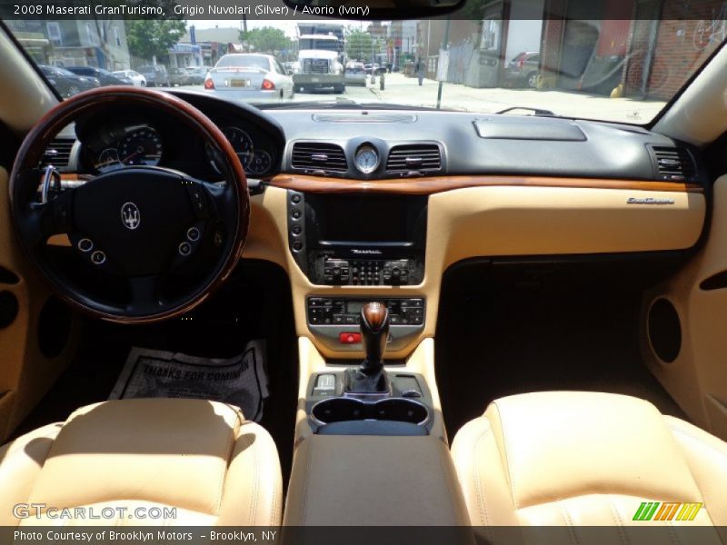 Grigio Nuvolari (Silver) / Avorio (Ivory) 2008 Maserati GranTurismo