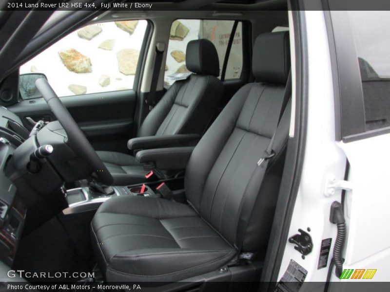 Fuji White / Ebony 2014 Land Rover LR2 HSE 4x4
