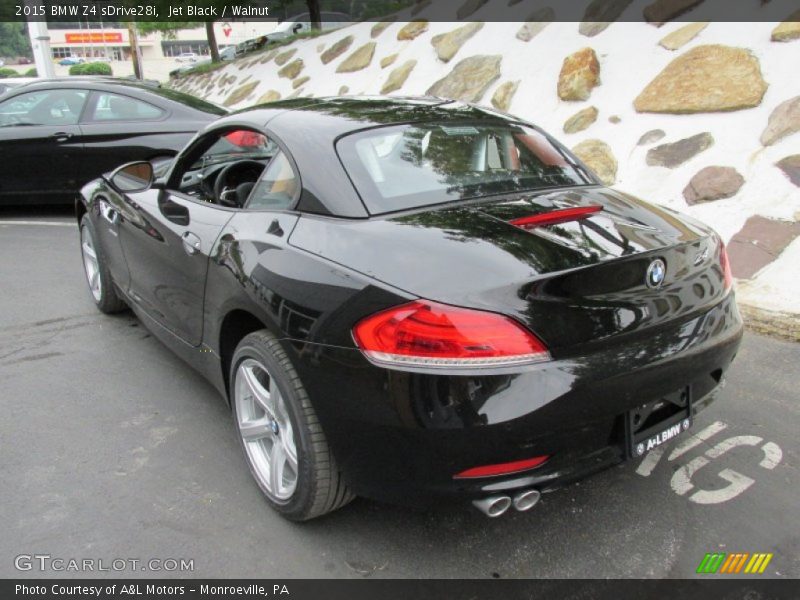 Jet Black / Walnut 2015 BMW Z4 sDrive28i