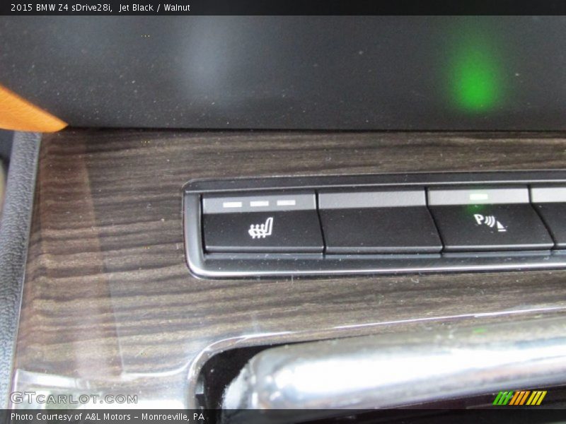 Jet Black / Walnut 2015 BMW Z4 sDrive28i